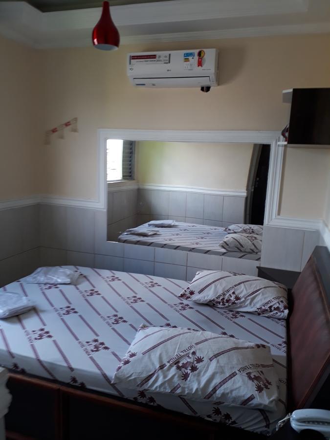 Hotel Tenda 1 Гуарульос Екстериор снимка