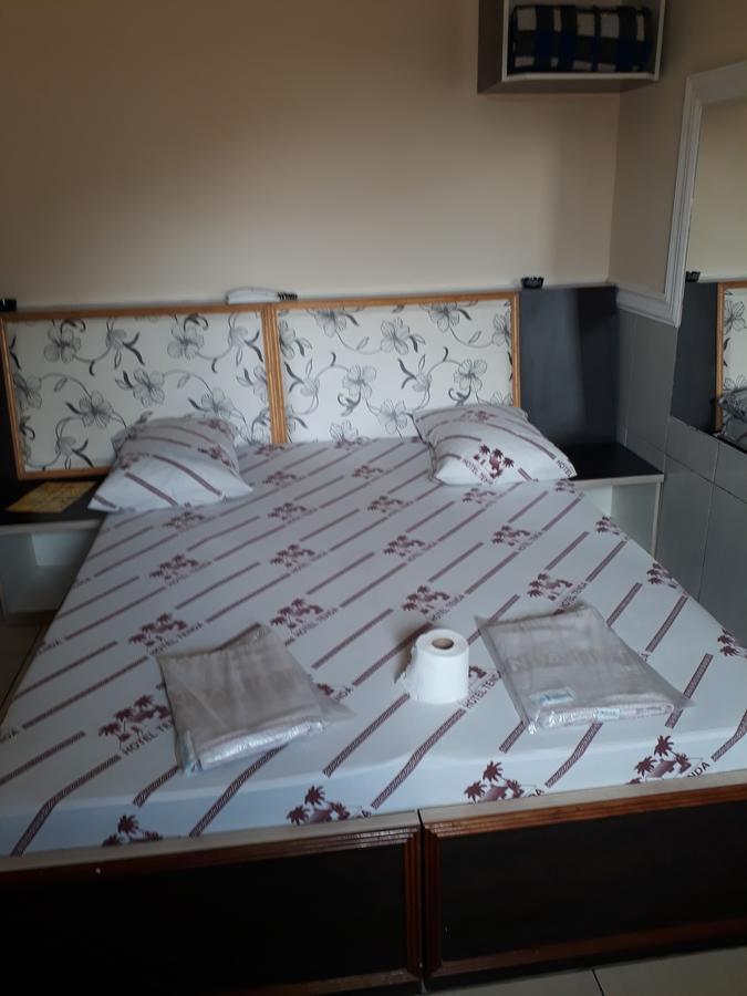 Hotel Tenda 1 Гуарульос Екстериор снимка